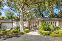 BESTNEST by Beverly Serral 44 Heritage Rd, Sea Pines *Pet Friendly* - Image 5