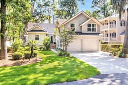 21 Shell Ring:  BESTNEST by Beverly Serral Vacation Rentals - Image 4