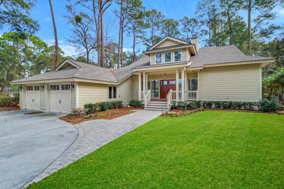 103 Governors Road: BESTNEST by Beverly Serral - Image 4