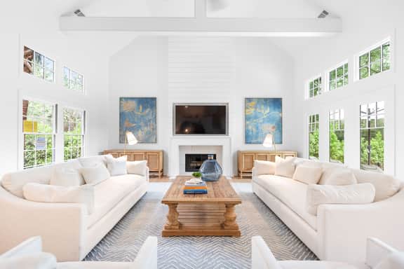 29 South Beach Lane: A BESTNEST by Beverly Serral 4th Row Ocean, Private Pool - Image 3